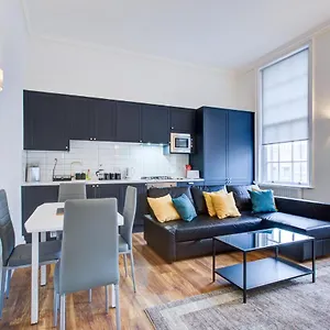 https://central.brighton-hotels-england.com